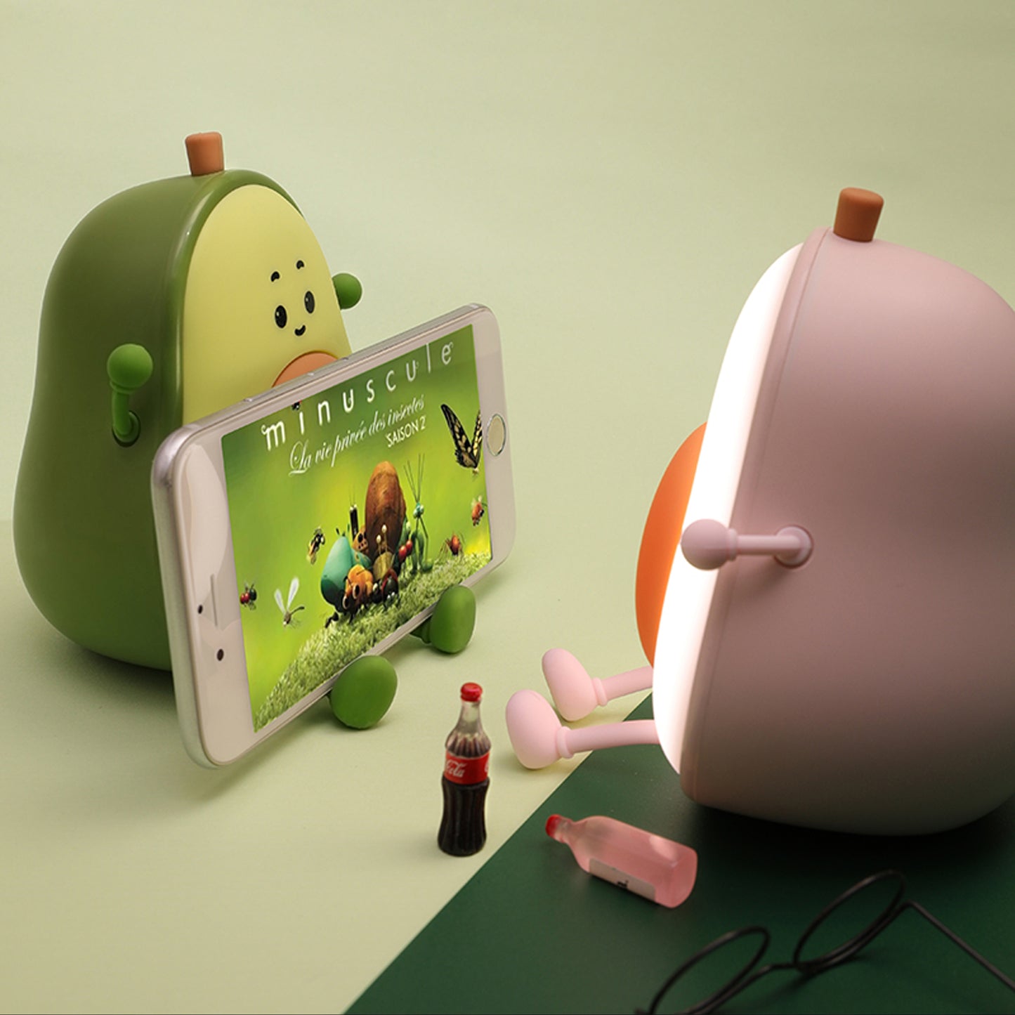 Avocado USB Charging Night Light - Ideal for Bedroom Bedside Sleep, Children, Postpartum Care & Infant Feeding, Eye-Protecting Lamp.