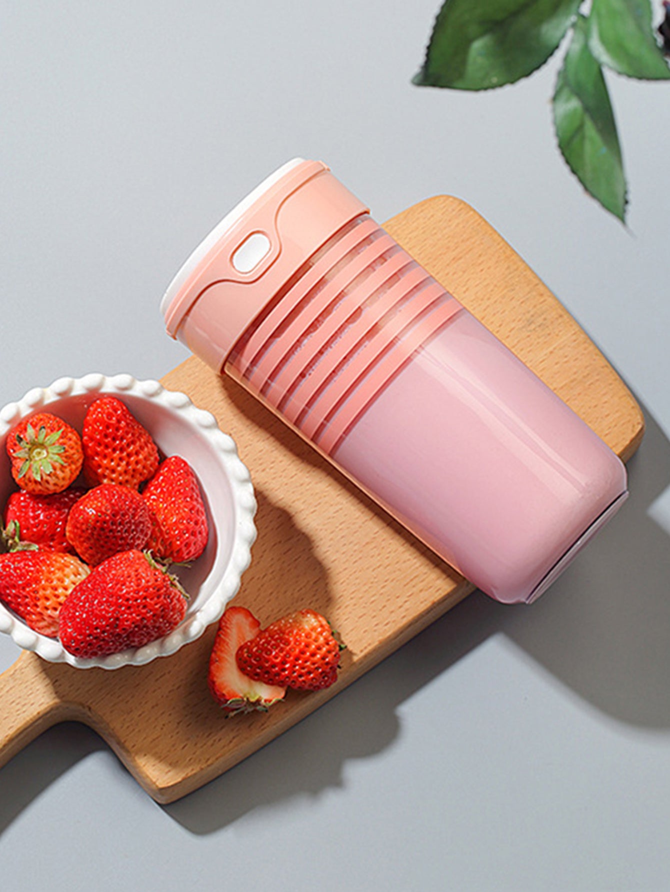 Electric Juicing Cup Multifunctional Mini Juicer Home Portable Juice Cup USB Charging  Orange Juicer Squeezer Juicer Machines Vegetable and Fruit