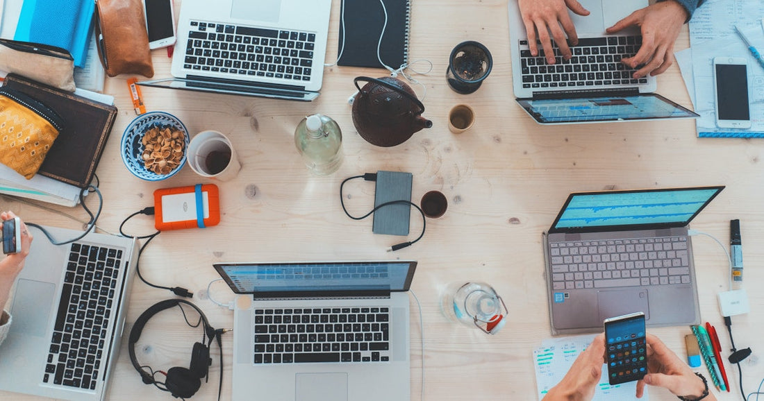 تغليف الدفاتر المخصصة: أفكار صناديق الهدايا للهدايا المؤسسية